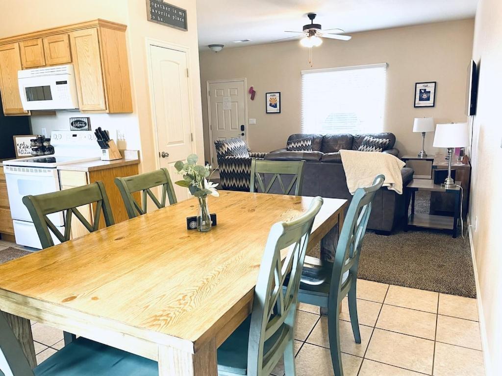 3Br / 2Ba Townhome With Pool, Patio, Wifi, Washer/Dryer Kanab Bagian luar foto